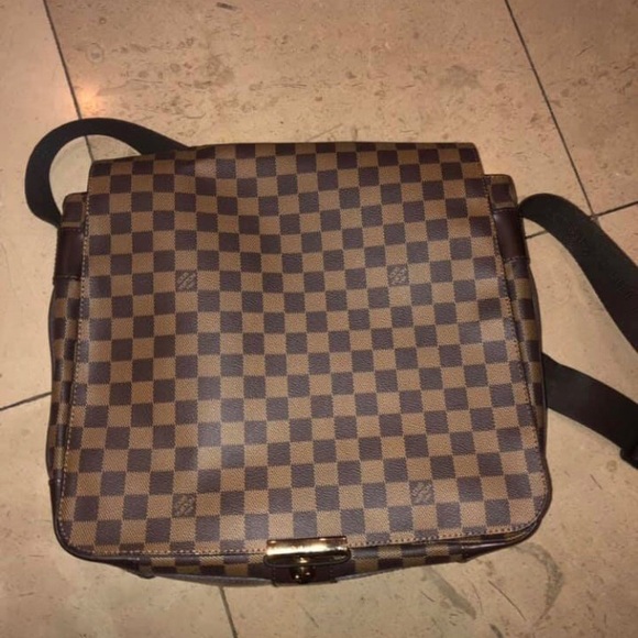 used louis vuitton messenger bag